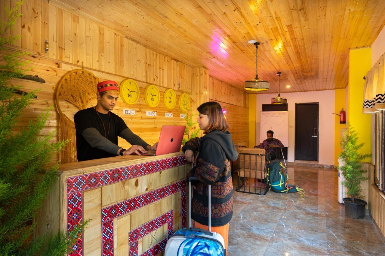 The Hosteller Tirthan Valley Gushaini Екстер'єр фото
