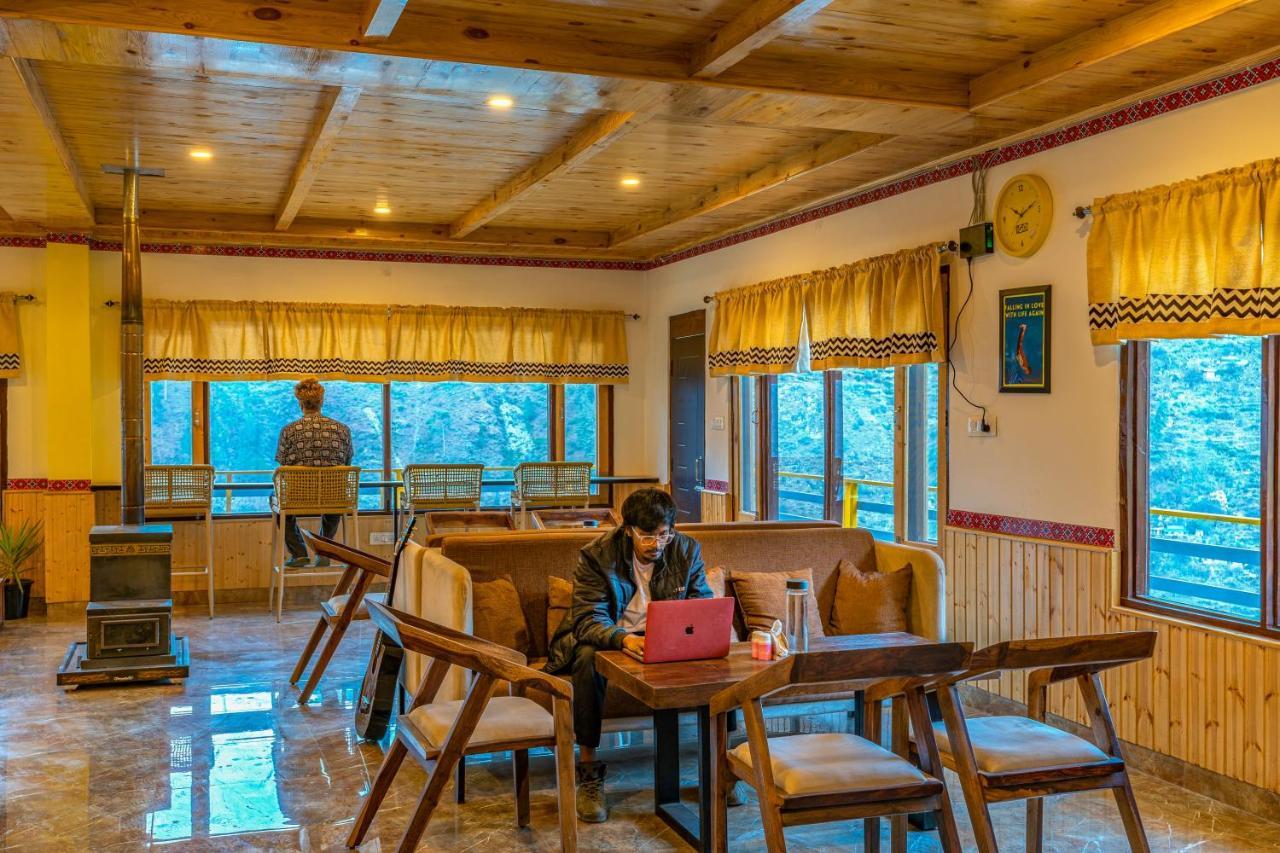 The Hosteller Tirthan Valley Gushaini Екстер'єр фото