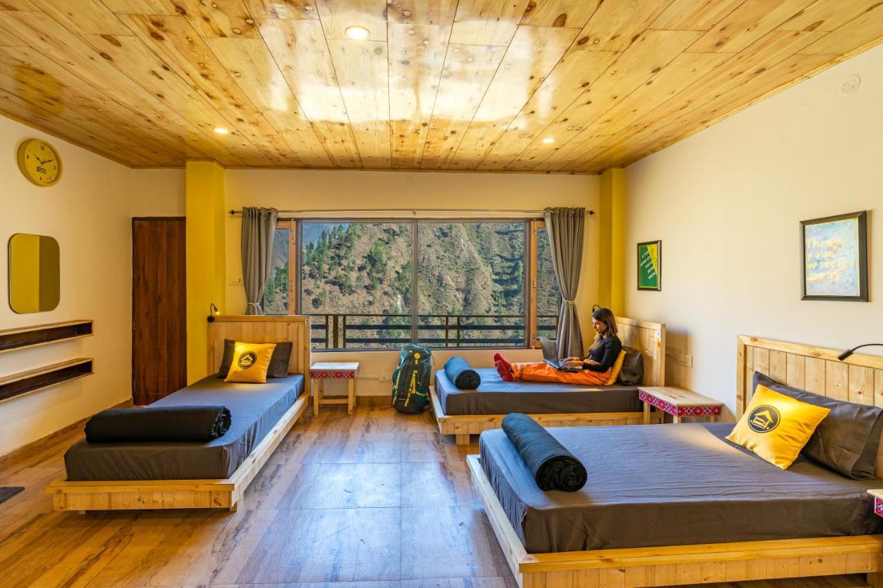 The Hosteller Tirthan Valley Gushaini Екстер'єр фото